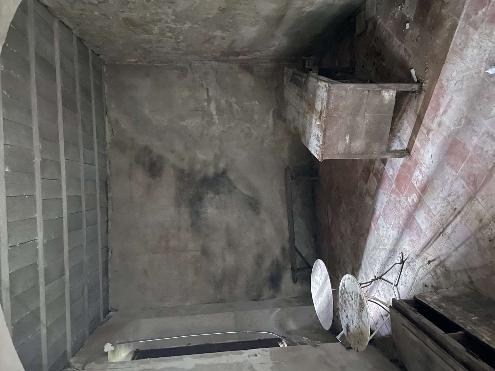 Cap corse, authentique maison de village fin 19e, vue mer, 175 m² habitable, jardin 170 m², 2 caves 48 m².