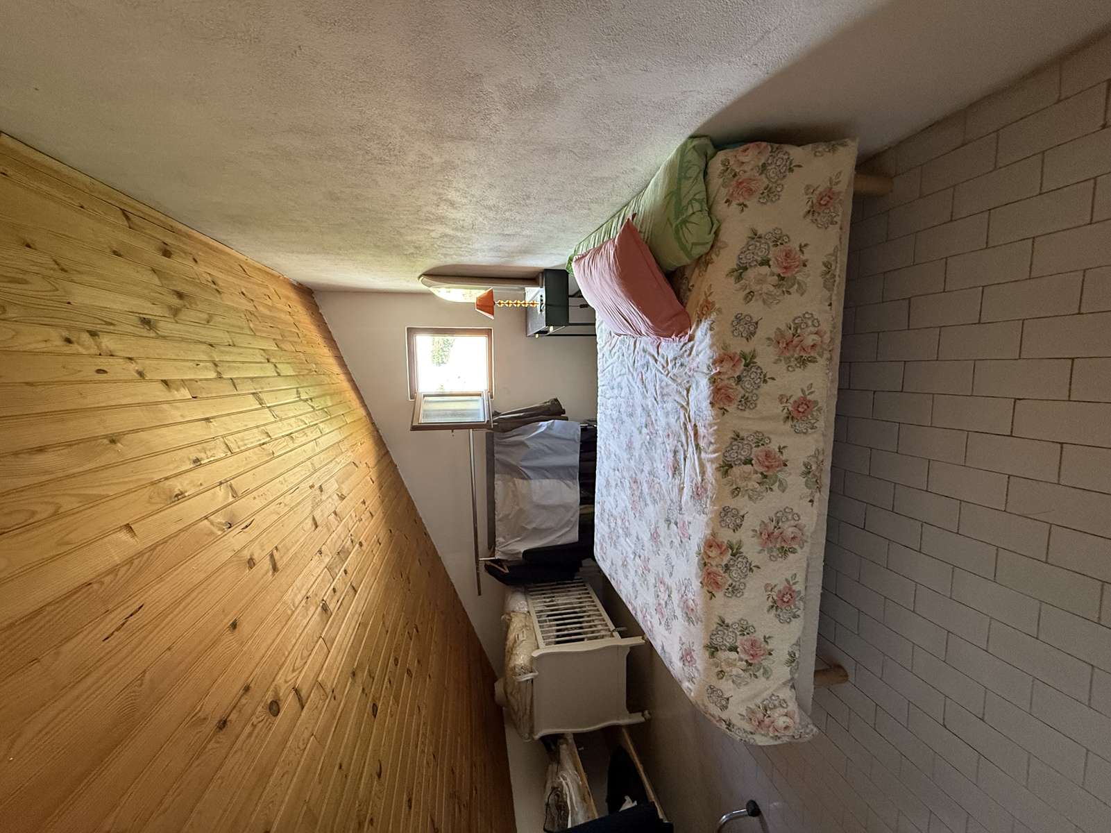 Murato, pagliaghju à restaurer, sur deux niveaux, déclaration préalable de travaux accordée pour une réhabilitation d’une surface totale de 59 m² habitables, terrain 295 m’,
