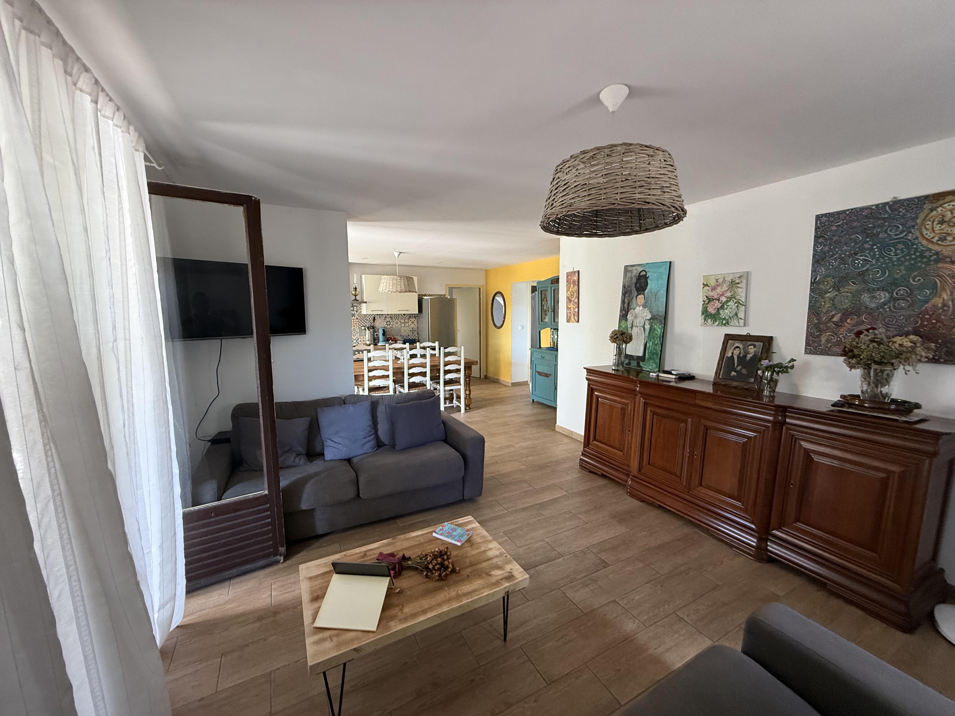 Murato, pagliaghju à restaurer, sur deux niveaux, déclaration préalable de travaux accordée pour une réhabilitation d’une surface totale de 59 m² habitables, terrain 295 m’,