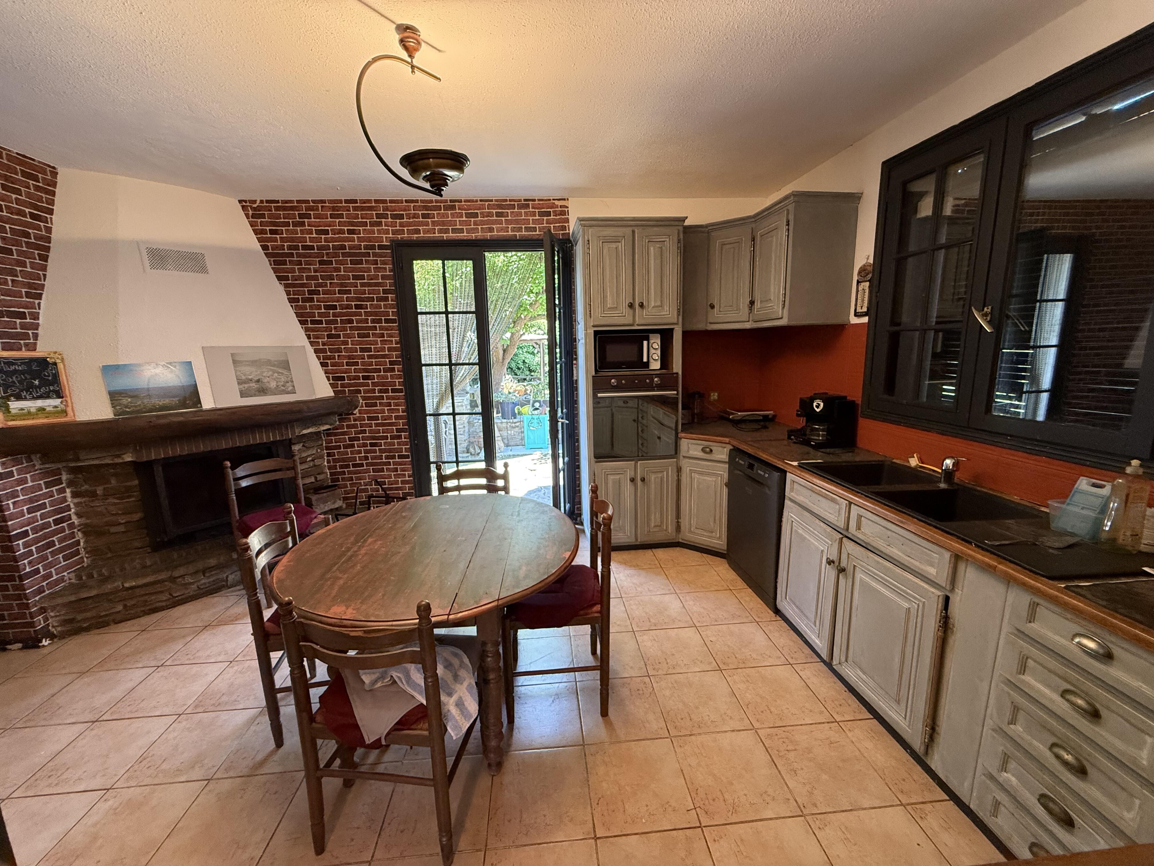 Murato, pagliaghju à restaurer, sur deux niveaux, déclaration préalable de travaux accordée pour une réhabilitation d’une surface totale de 59 m² habitables, terrain 295 m’,