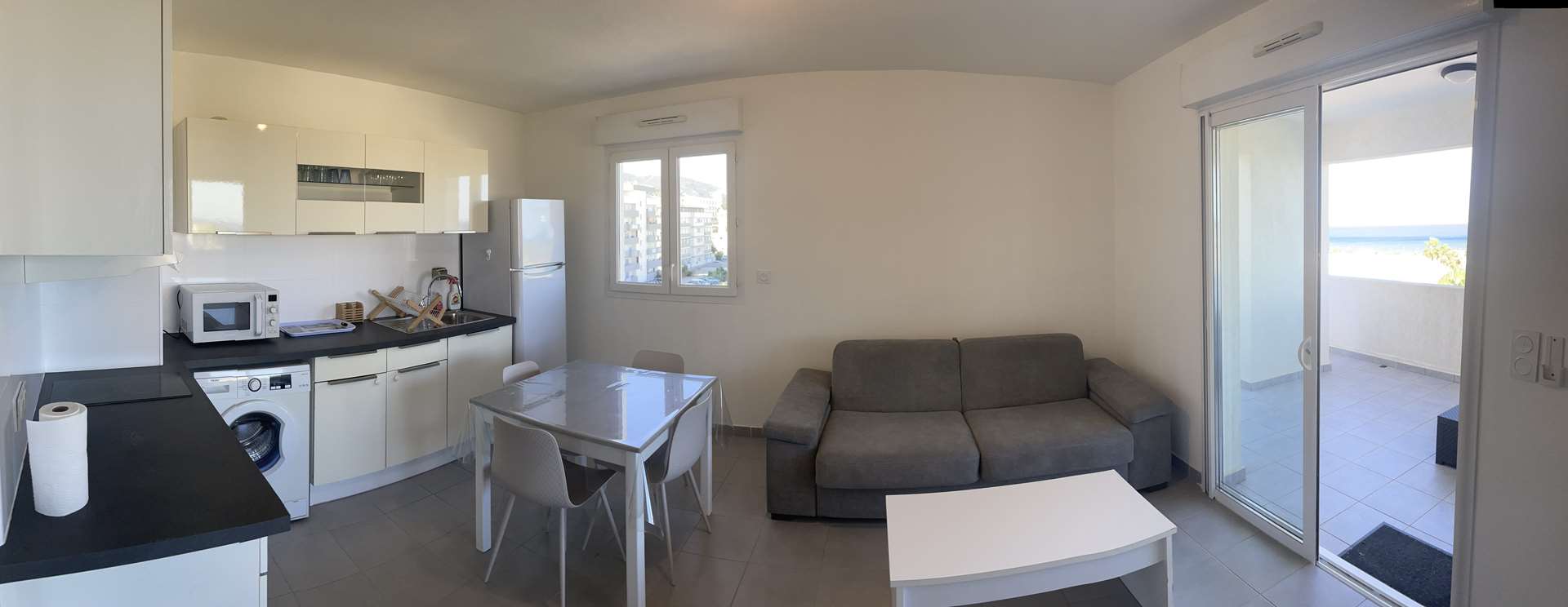 Balagne, Calenzana, maison individuelle en R+1, T7, 178 m², terrasse couverte, exposition Sud, terrain plat 911 m².