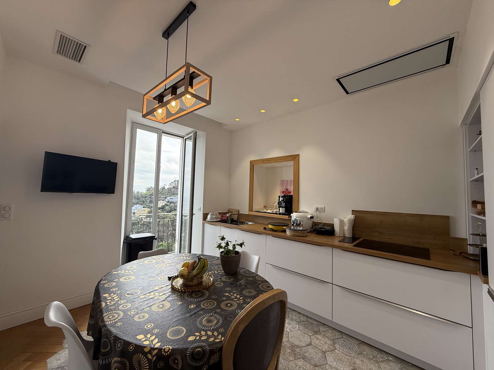 Murato, pagliaghju à restaurer, sur deux niveaux, déclaration préalable de travaux accordée pour une réhabilitation d’une surface totale de 59 m² habitables, terrain 295 m’,