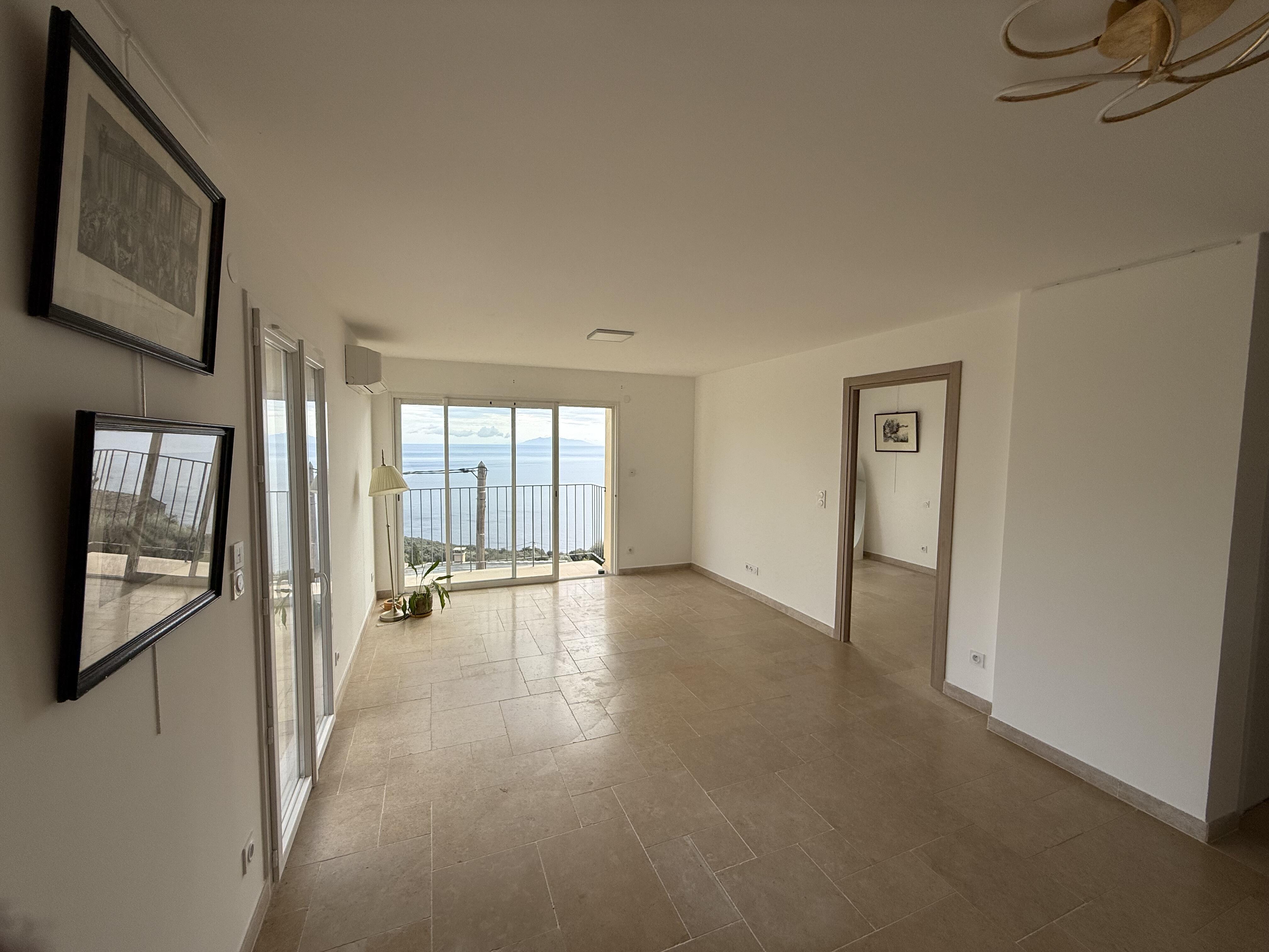 Murato, pagliaghju à restaurer, sur deux niveaux, déclaration préalable de travaux accordée pour une réhabilitation d’une surface totale de 59 m² habitables, terrain 295 m’,